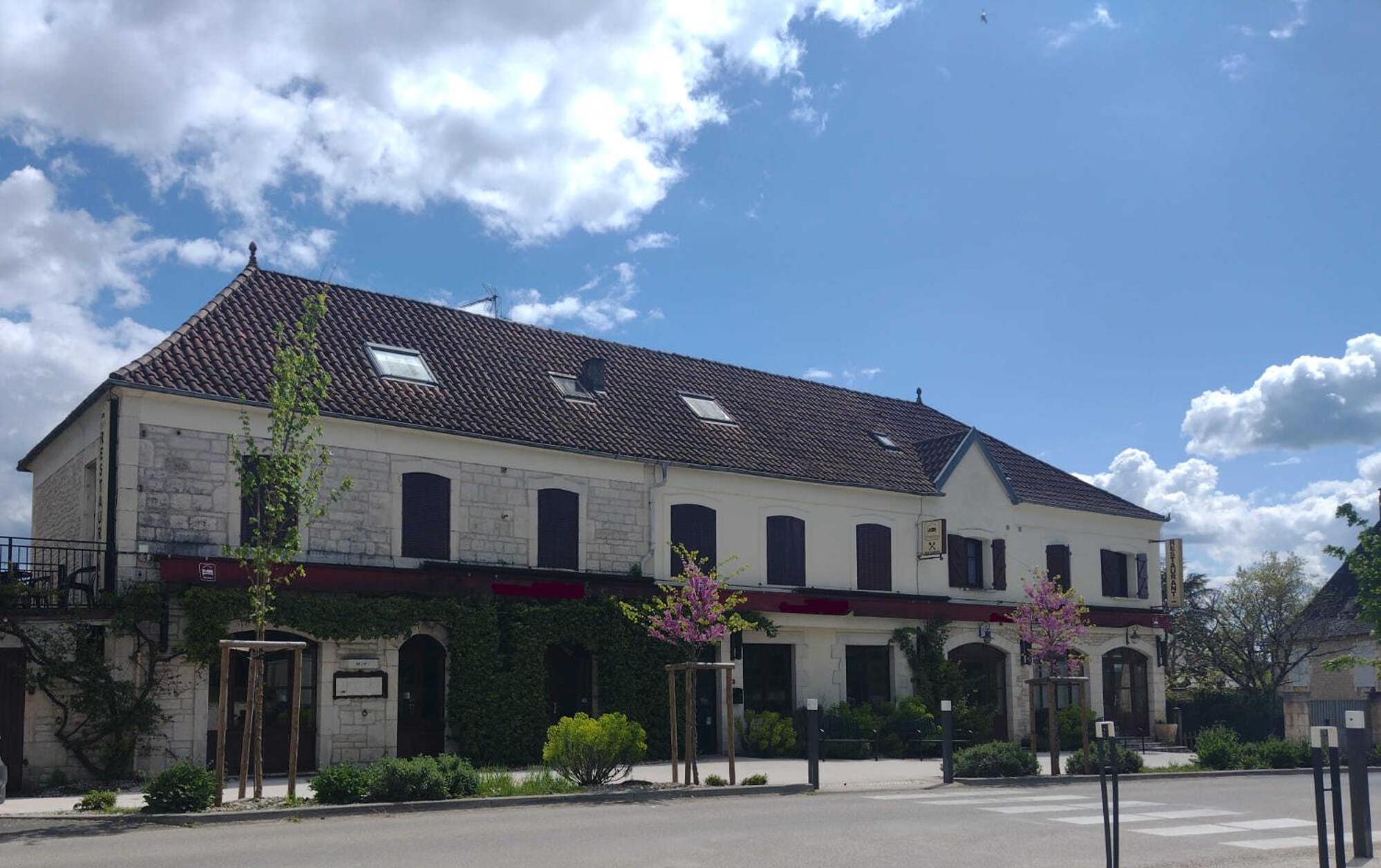 Auberge D'Ici Et D'Ailleurs Cressensac-Sarrazac Ngoại thất bức ảnh