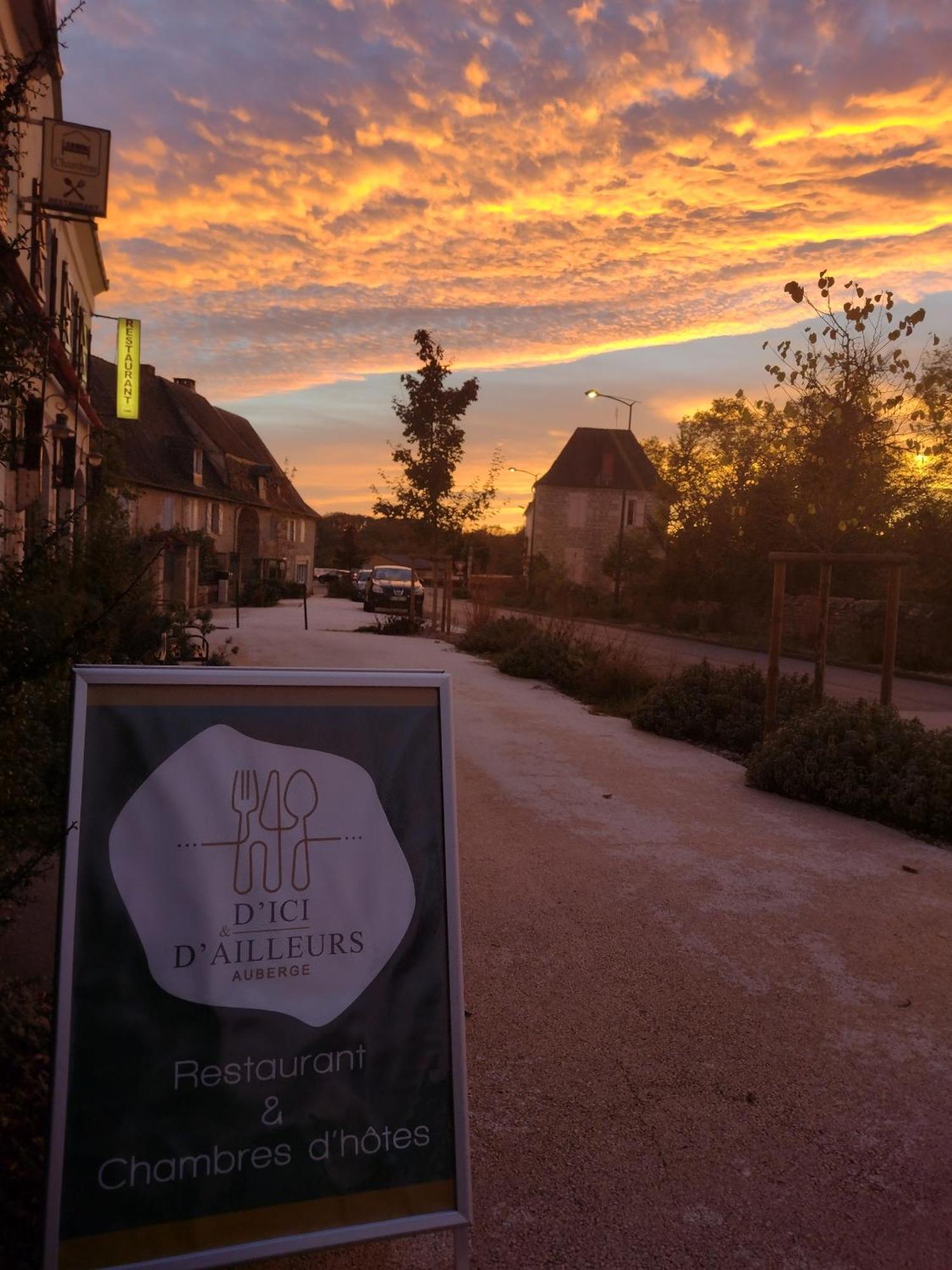 Auberge D'Ici Et D'Ailleurs Cressensac-Sarrazac Ngoại thất bức ảnh