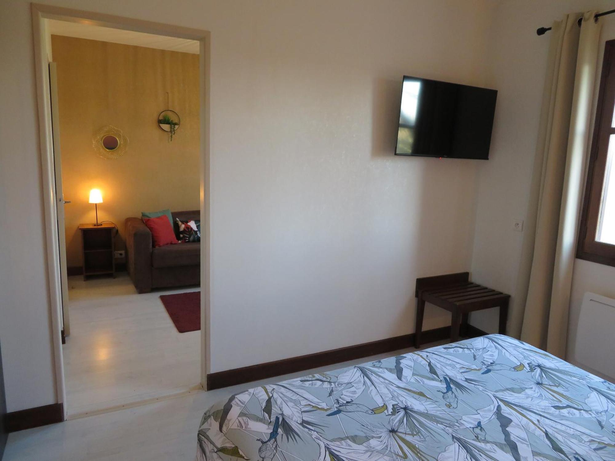 Auberge D'Ici Et D'Ailleurs Cressensac-Sarrazac Phòng bức ảnh